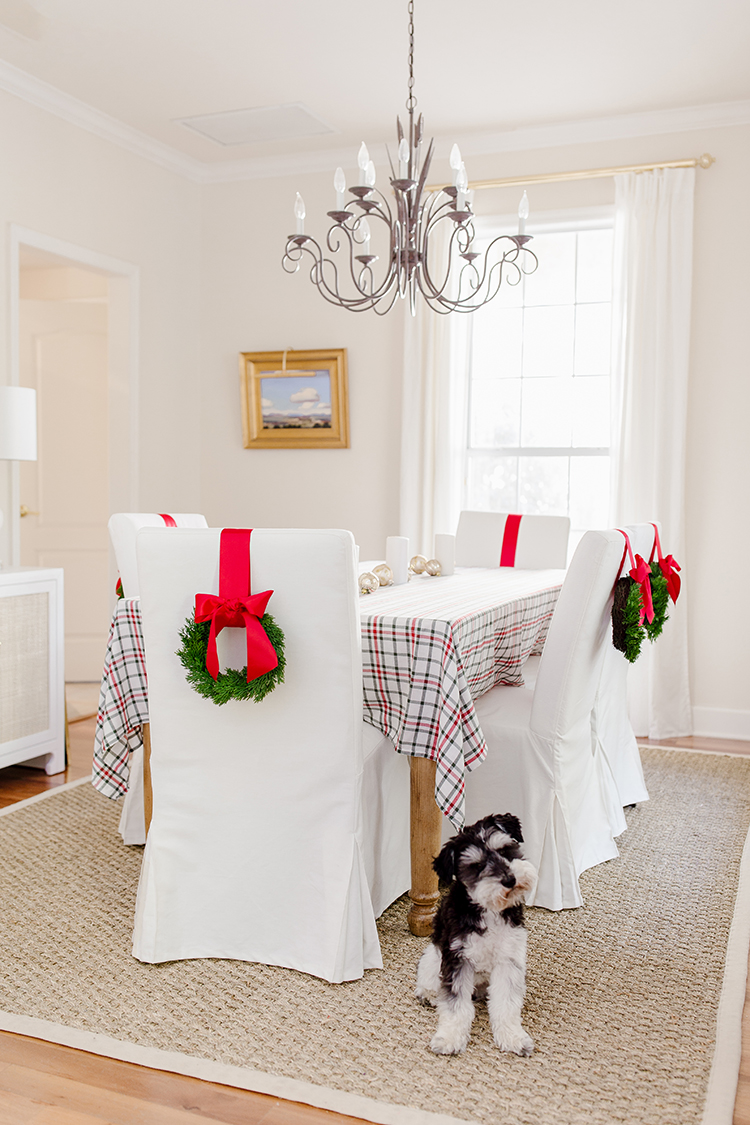 christmas chair wreath, dining room christmas decor, diy tutorial, ikea slipcovered chairs
